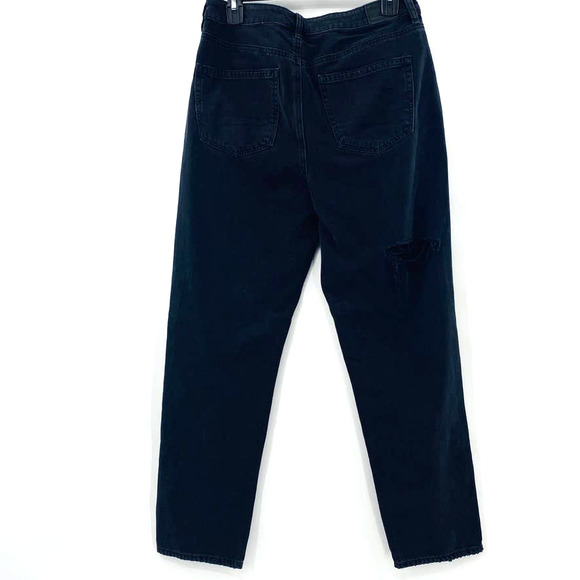 AMERICAN EAGLE Mom Jeans Comfort Stretch Waistband Black Distressed NWT Size 8 - Picture 5 of 16